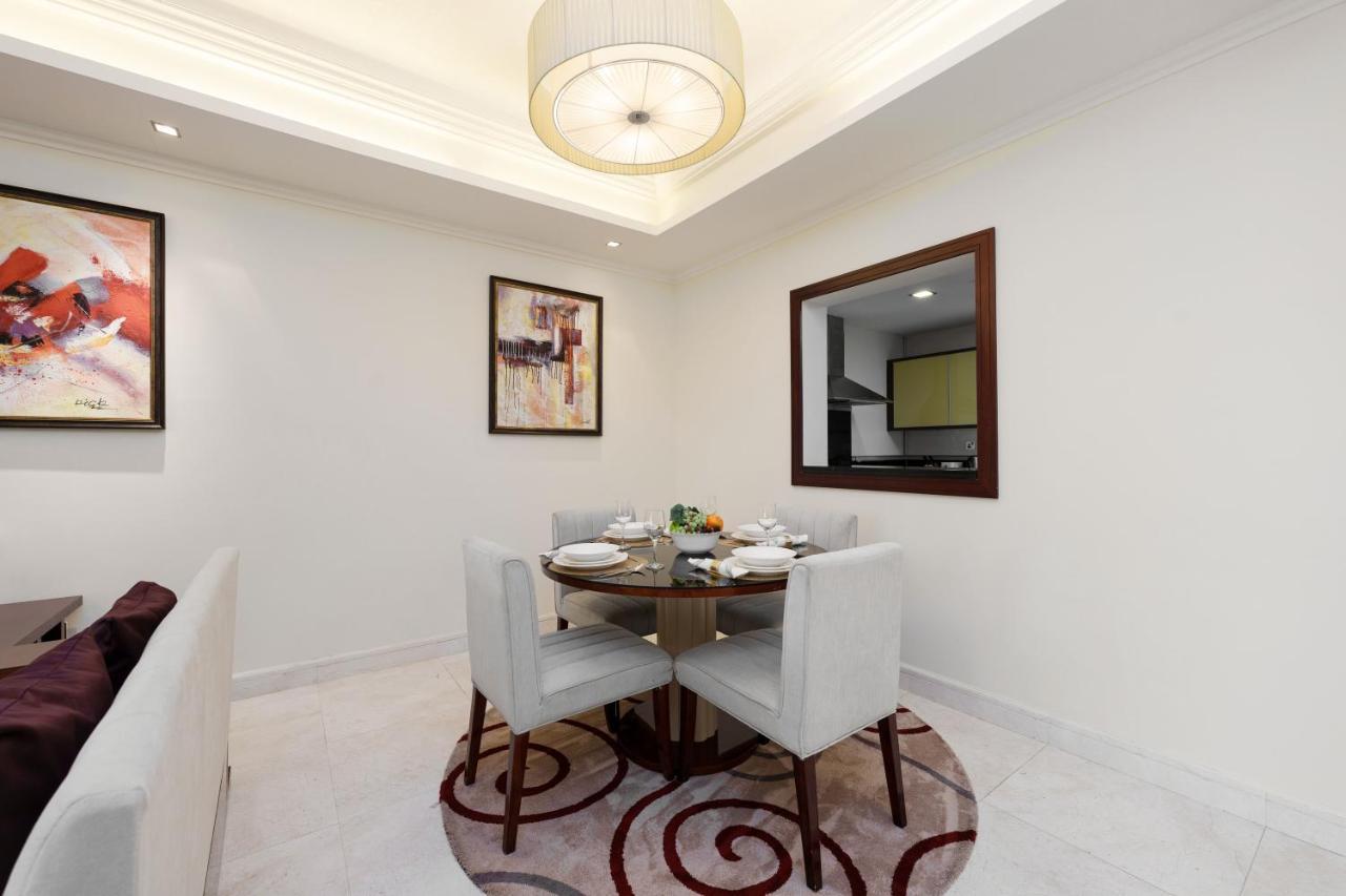 Maison Privee - Charming Apt With Sea View On The Palm Jumeirah Dubaï Extérieur photo