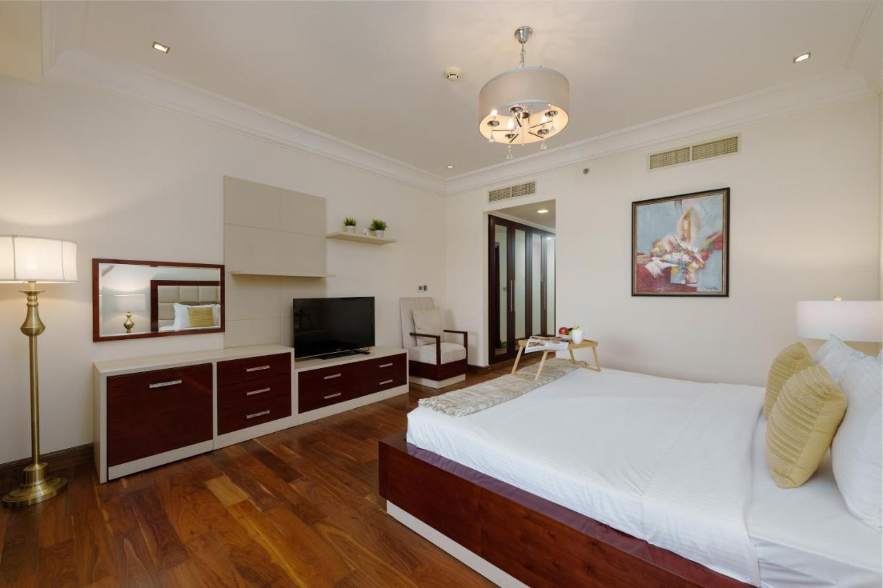 Maison Privee - Charming Apt With Sea View On The Palm Jumeirah Dubaï Extérieur photo